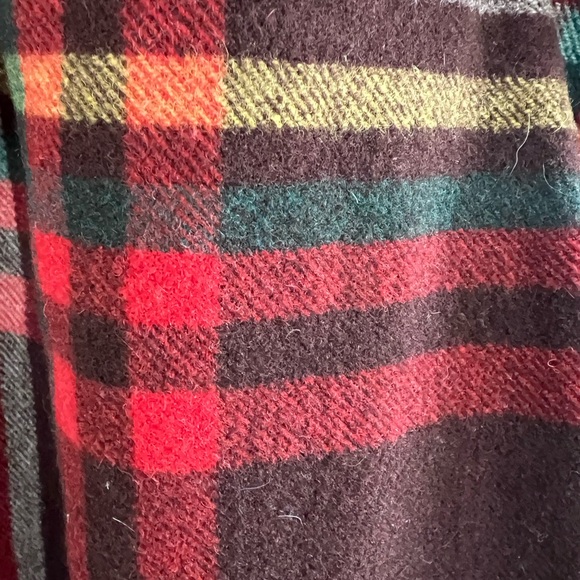 Handmade wool tote. Red interior with nylon handles and western coin purse. - Picture 7 of 7